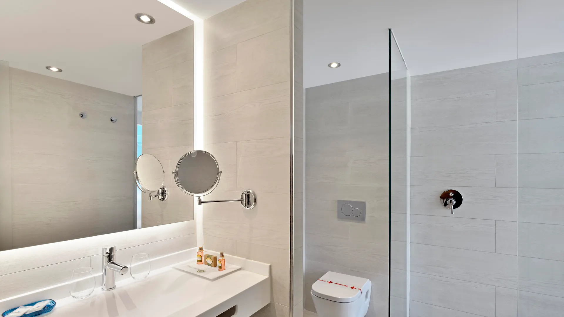 ****  Hotel Hispania Πλάγια Ντε Πάλμα Ισπανία